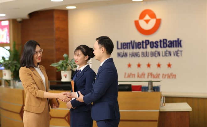 VNPost tiếp tục chào bán lượng lớn cổ phiếu LienVietPostBank